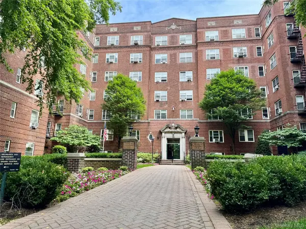113-14 72nd Road #1M, Forest Hills, NY 11375
