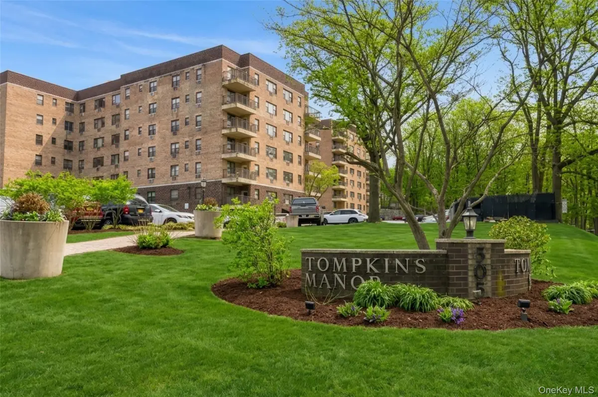 505 Central Avenue #618, White Plains, NY 10606 - #1