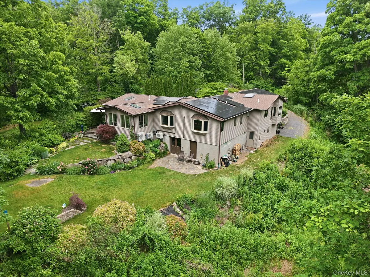 39 Loughran Lane, Highland, NY 12528 - #1