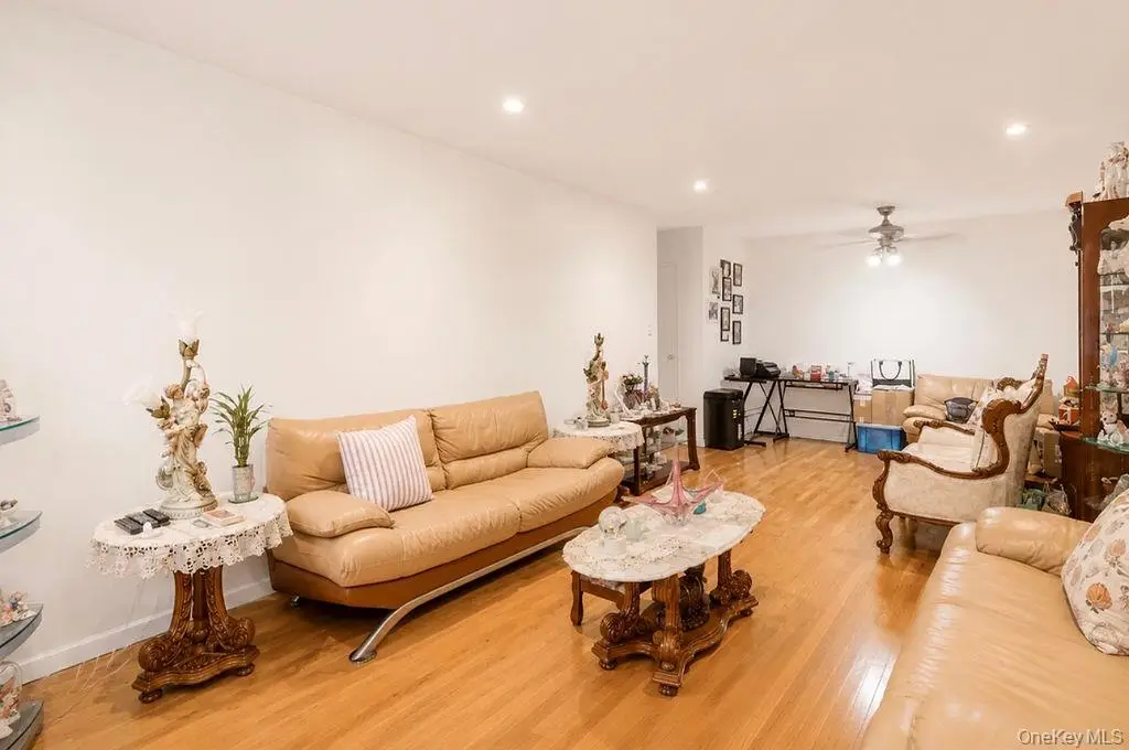 180 Van Cortlandt Park S #3F, Bronx, NY 10463 - #1