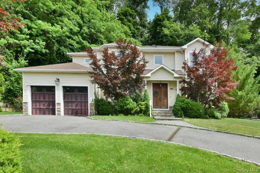 245 Harbor Hill Road, Roslyn, NY 11576 - #2