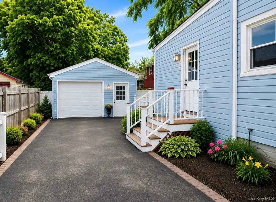 72 George Street, Babylon, NY 11702 - #3