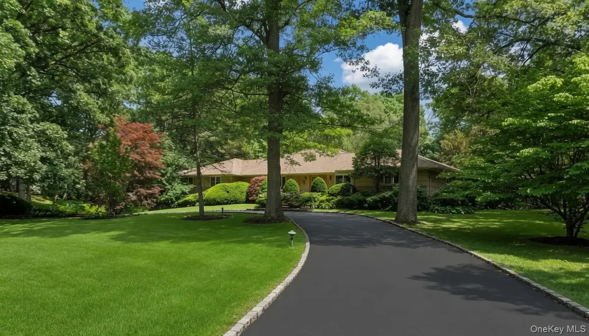 249 Glen Cove Road, Old Westbury, NY 11568 - #1