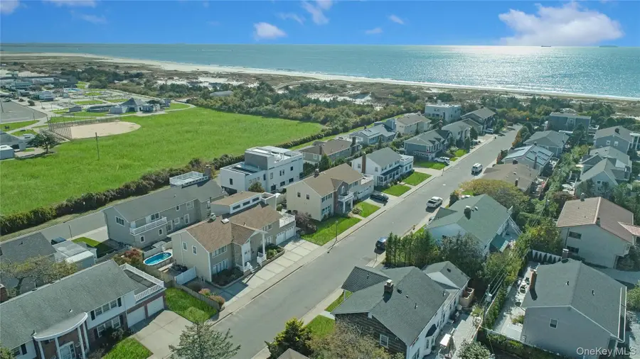 5 Kensington, Lido Beach, NY 11561 - #2