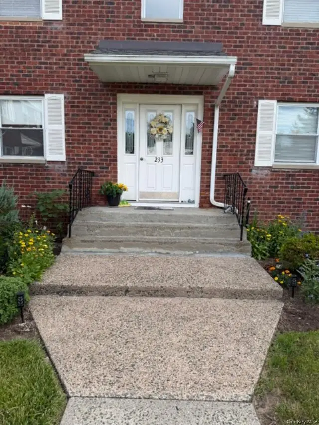 233 N Middletown Road #D, Pearl River, NY 10965 - #1