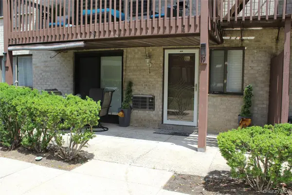 1 Secora #B19, Monsey, NY 10952