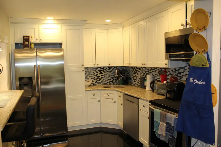 1 Secora #B19, Monsey, NY 10952 - #3