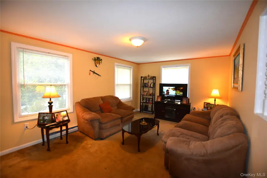36 Village E, Manorville, NY 11949 - #3