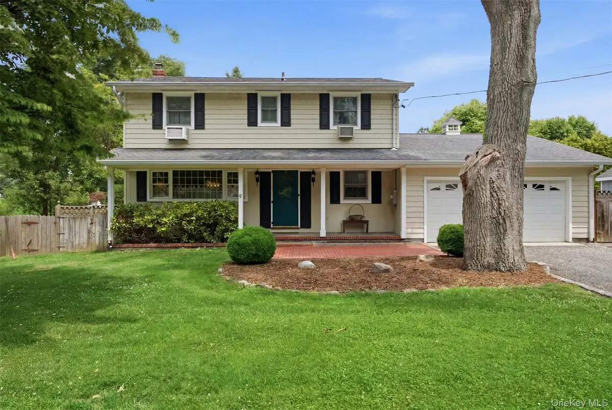 2 Ottawa Avenue, Centerport, NY 11721 - #1
