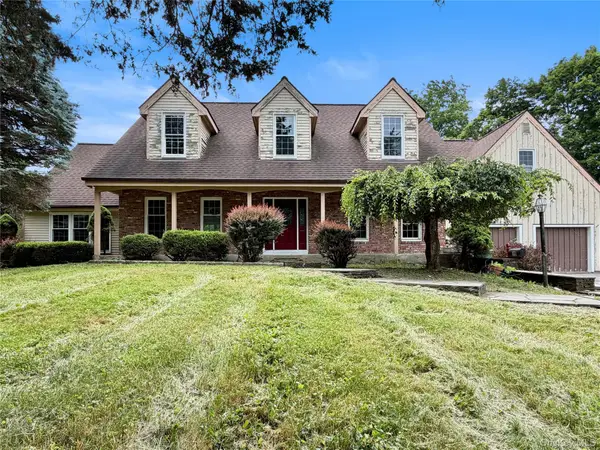 18 Fox Run, Hopewell Junction, NY 12533
