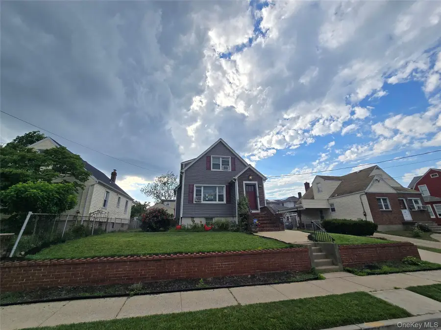 104 Ormonde Boulevard, Valley Stream, NY 11580 - #2