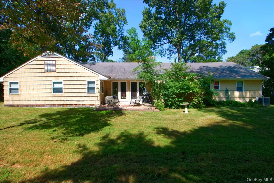82 The Serpentine, Roslyn, NY 11576 - #3