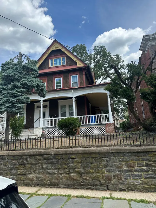 121 N Terrace Avenue, Mount Vernon, NY 10550