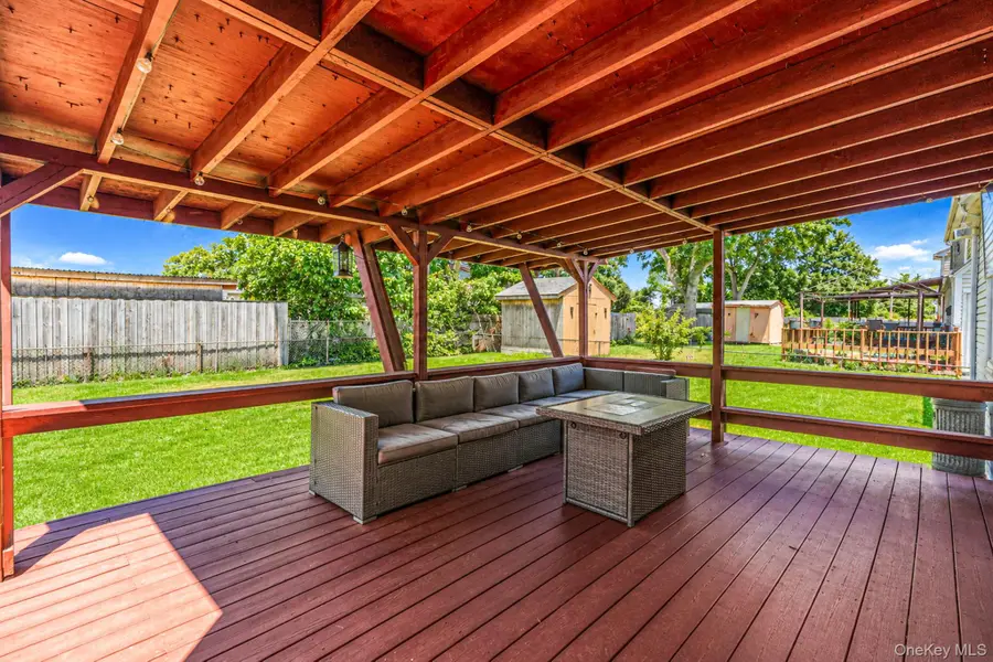 168 W 21st Street, Deer Park, NY 11729 - #3