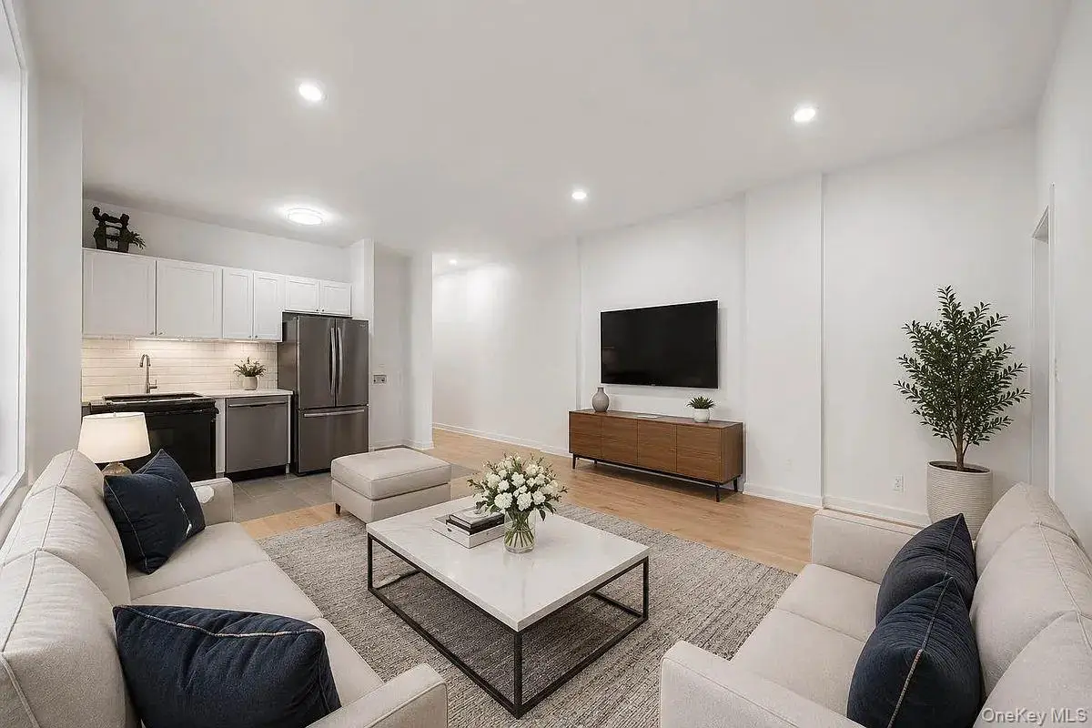 160 Wadsworth Avenue #302, New York, NY 10033 - #1