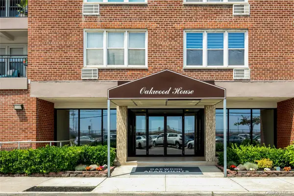 1 East Broadway #2N, Long Beach, NY 11561