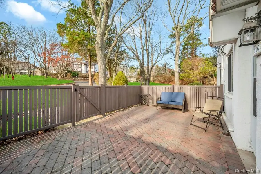 207 Skyline Drive, Coram, NY 11727 - #3