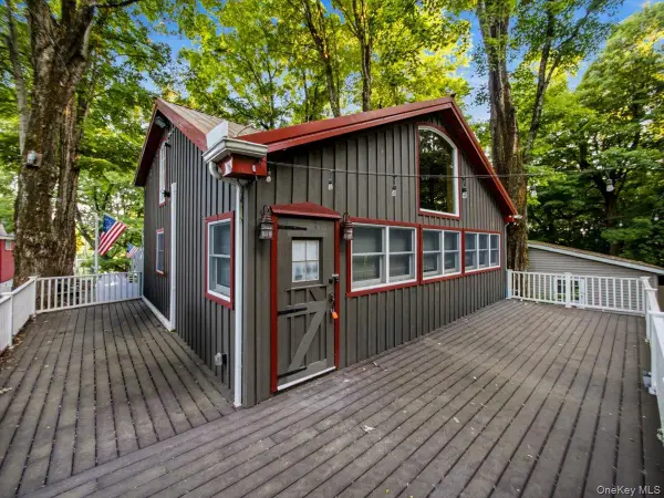 266 Sylvan Lake Rd #B-19, Hopewell Junction, NY 12533
