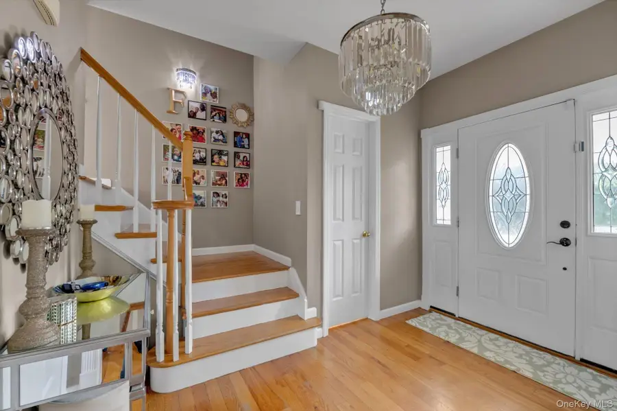 146 Melville Road, Farmingdale, NY 11735 - #2