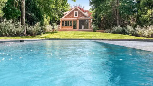 149 Accabonac Road, East Hampton, NY 11937