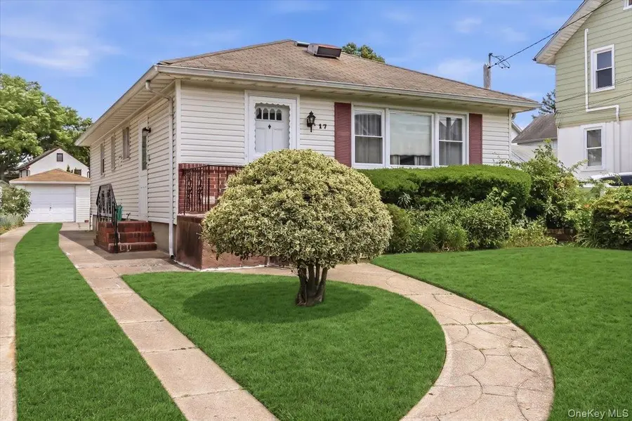 17 Duryea Place, Lynbrook, NY 11563 - #2