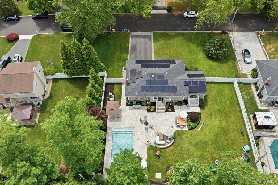 3 Del Place, Hauppauge, NY 11788 - #3