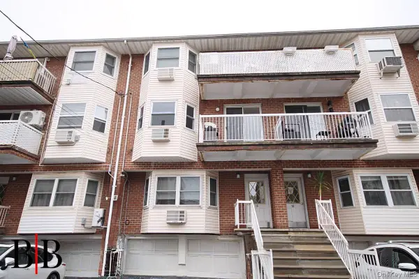 18 Cove Lane, Brooklyn, NY 11234