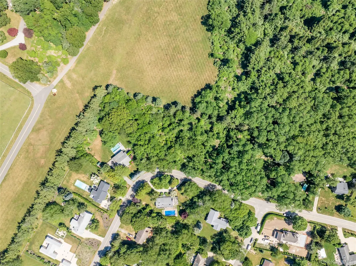 21 Tims Trail, Shelter Island, NY 11964 - #1