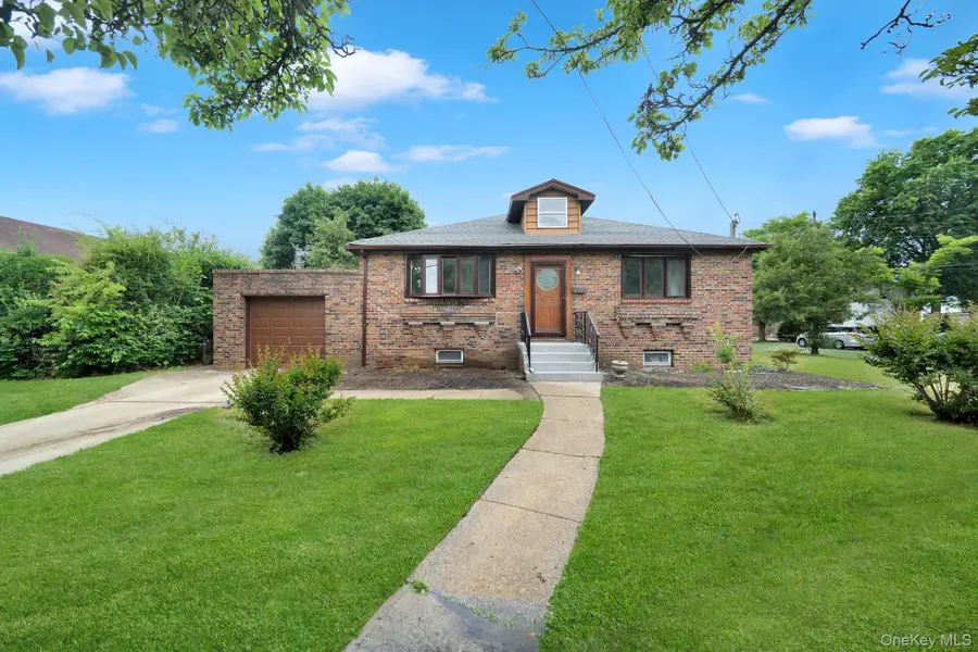 634 Leonard Avenue, Uniondale, NY 11553 - #2