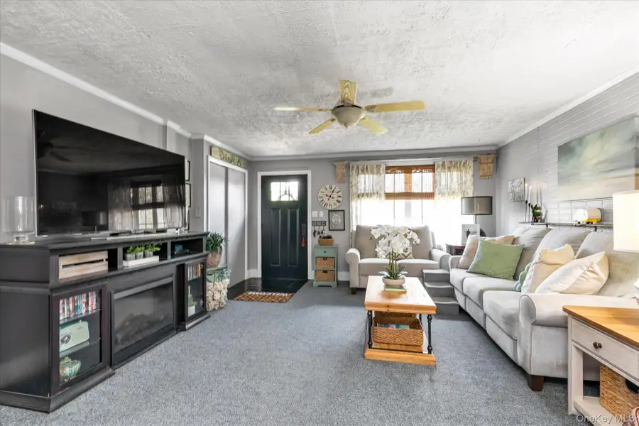 348 Hendrickson Avenue, Valley Stream, NY 11580 - #3