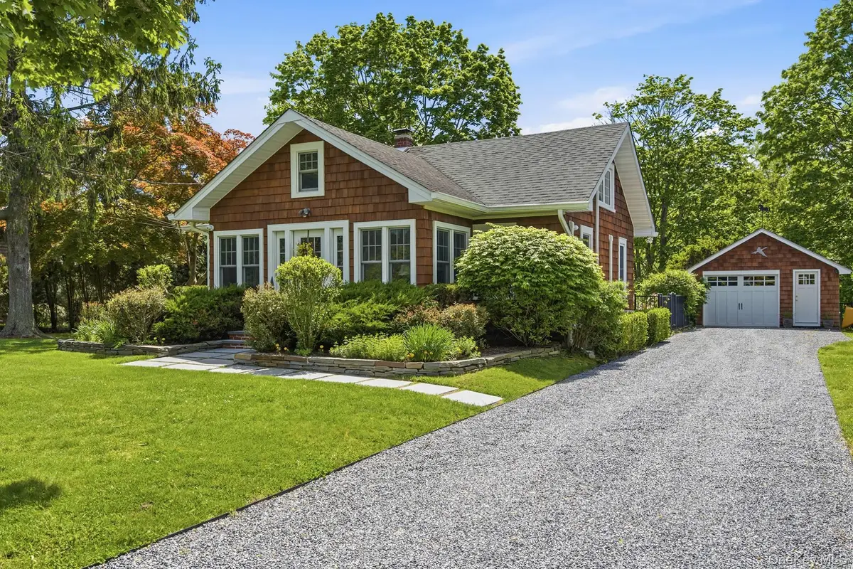 36 Watchogue Avenue, East Moriches, NY 11940 - #1