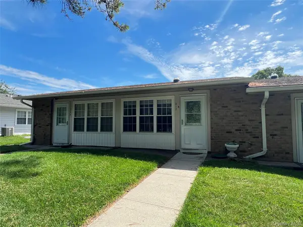 312 Woodbridge Drive #B, Ridge, NY 11961