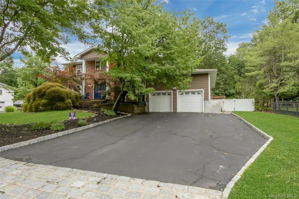 7 S Cranford Road, Bardonia, NY 10954 - #1