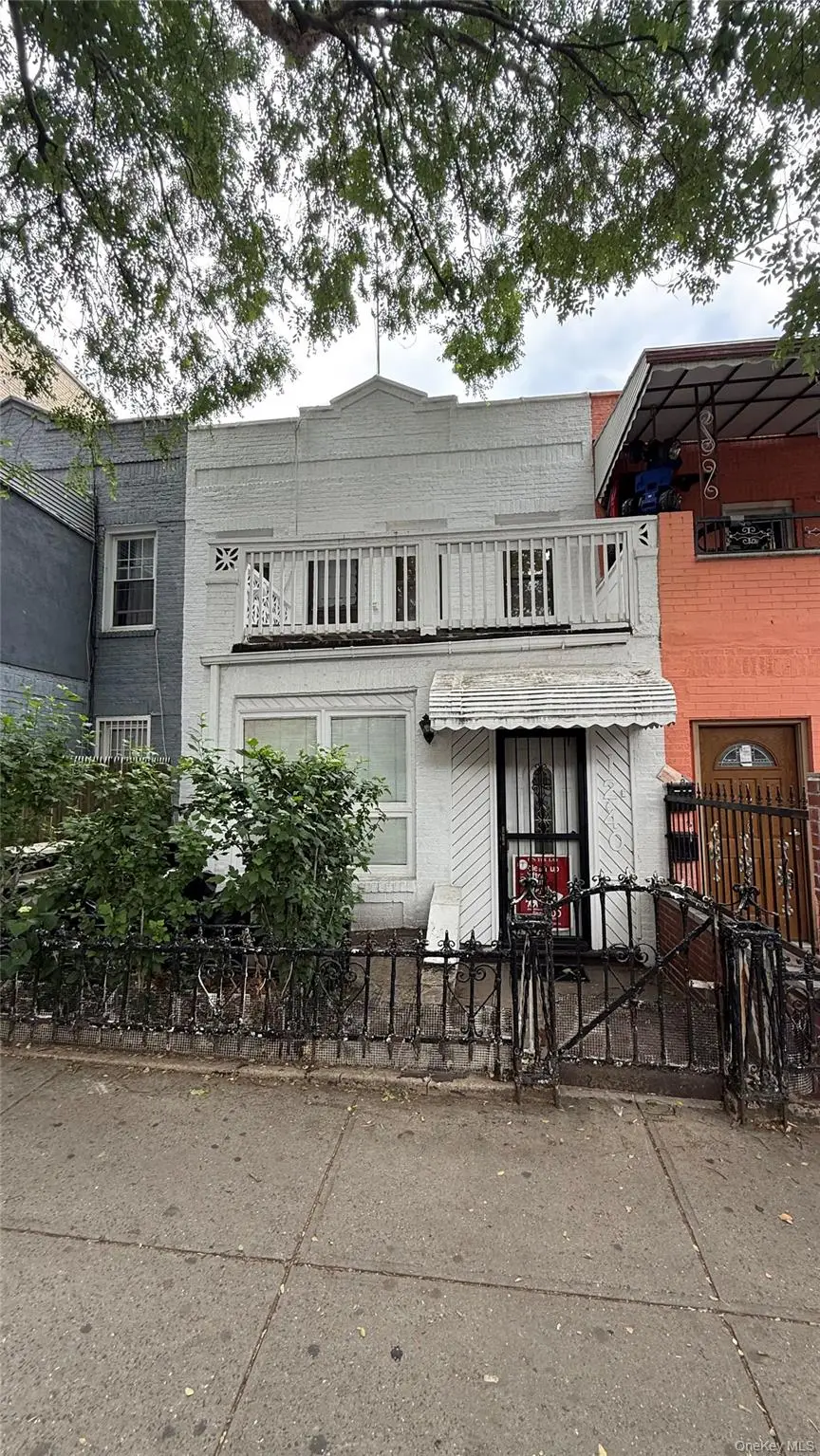 1240 Manor Avenue, Bronx, NY 10472 - #1