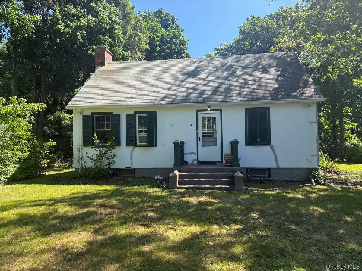 46 Greenwich Road, Bedford, NY 10506 - #1