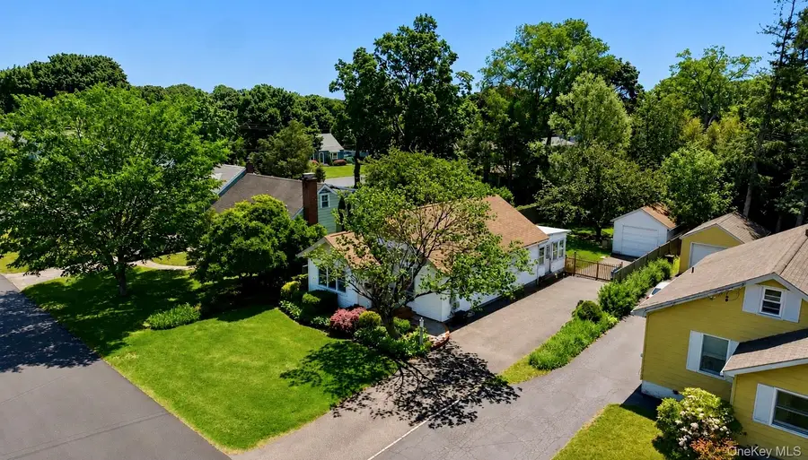 105 4th Avenue, East Northport, NY 11731 - #3