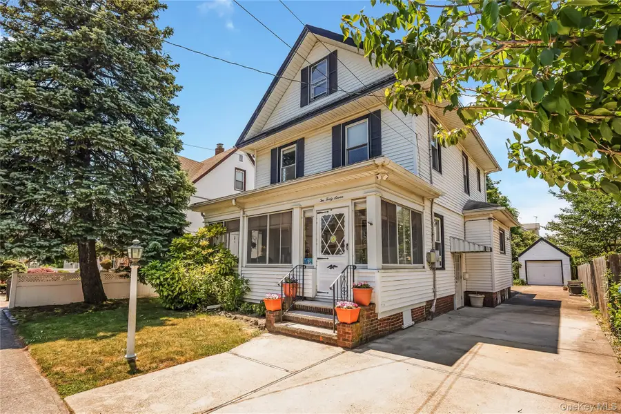 247 Allen Street, Lawrence, NY 11559 - #2