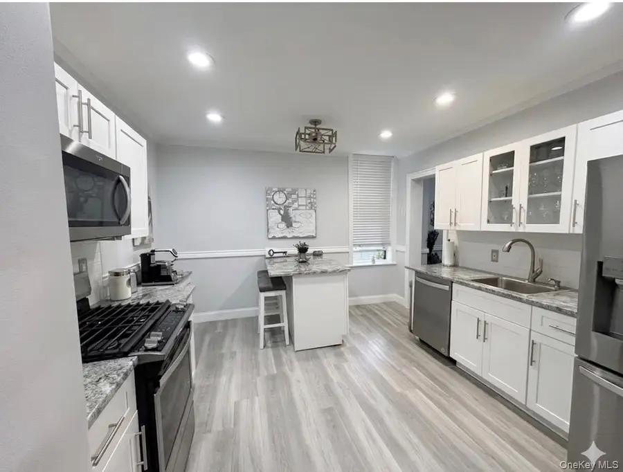 1175 E Broadway #1G, Hewlett, NY 11557 - #2