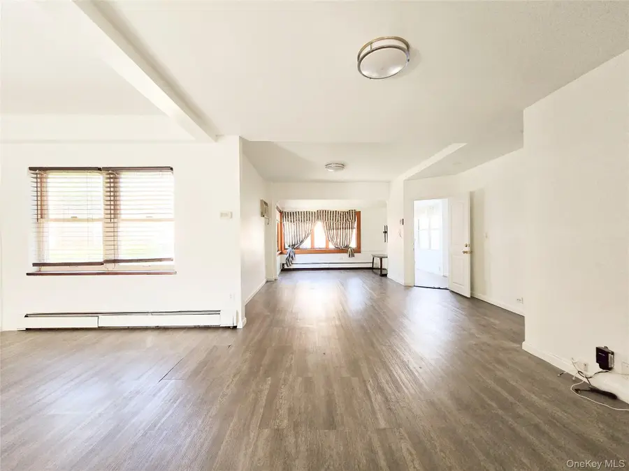 61-19 170th Street, Fresh Meadows, NY 11365 - #3
