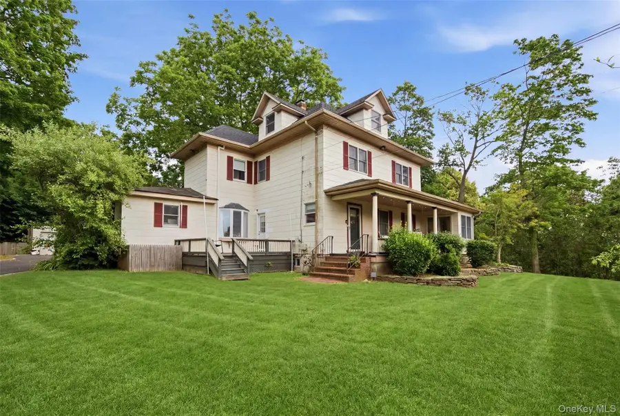 863 Lake Road, Huntington, NY 11743 - #2