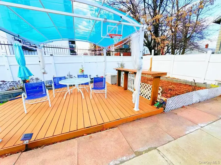 57 Pennyfield Cp, Bronx, NY 10465 - #3