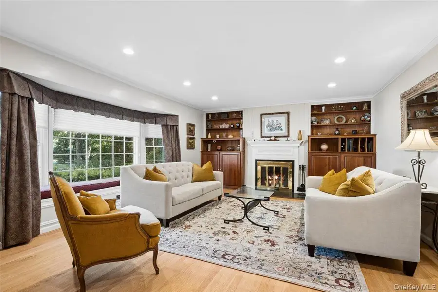 372 Fort Hill Road, Scarsdale, NY 10583 - #3