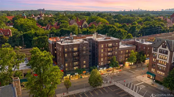 7234 Austin Street #F6, Forest Hills, NY 11375
