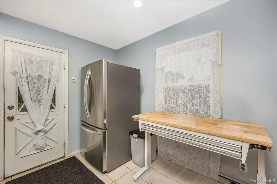 53 Primrose Lane, Levittown, NY 11756 - #3