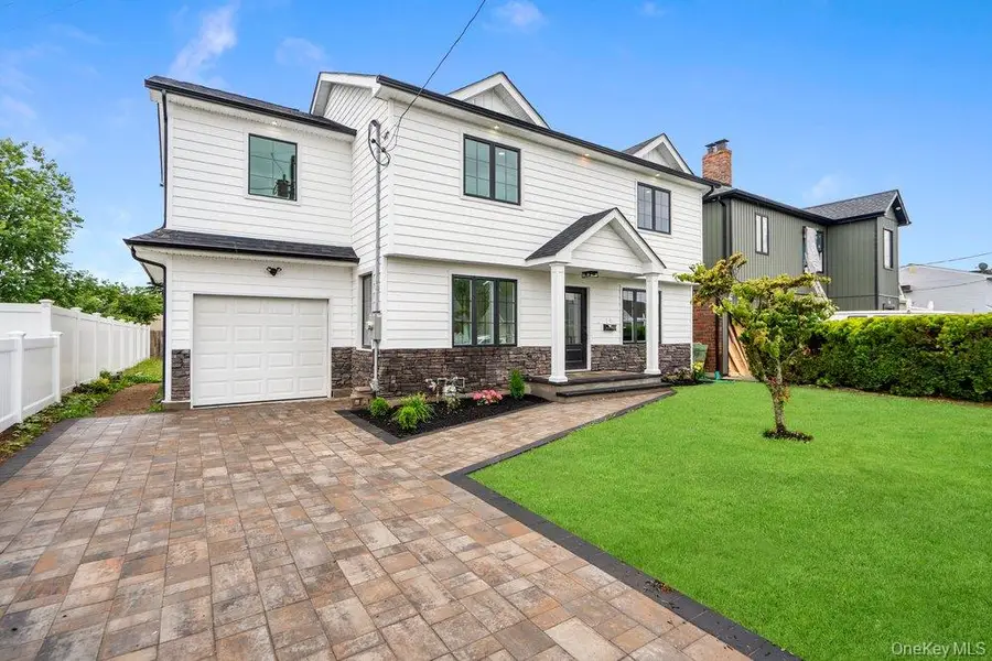 10 California Street, Hicksville, NY 11801 - #2