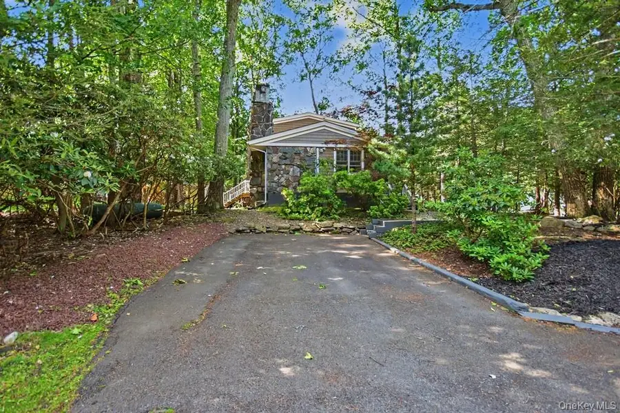 4 Scarborough Circle, Rock Hill, NY 12775 - #2