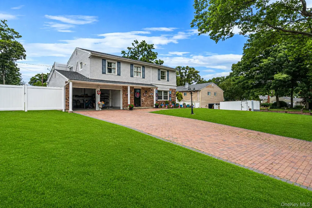 23 Essex Drive, Coram, NY 11727 - #1