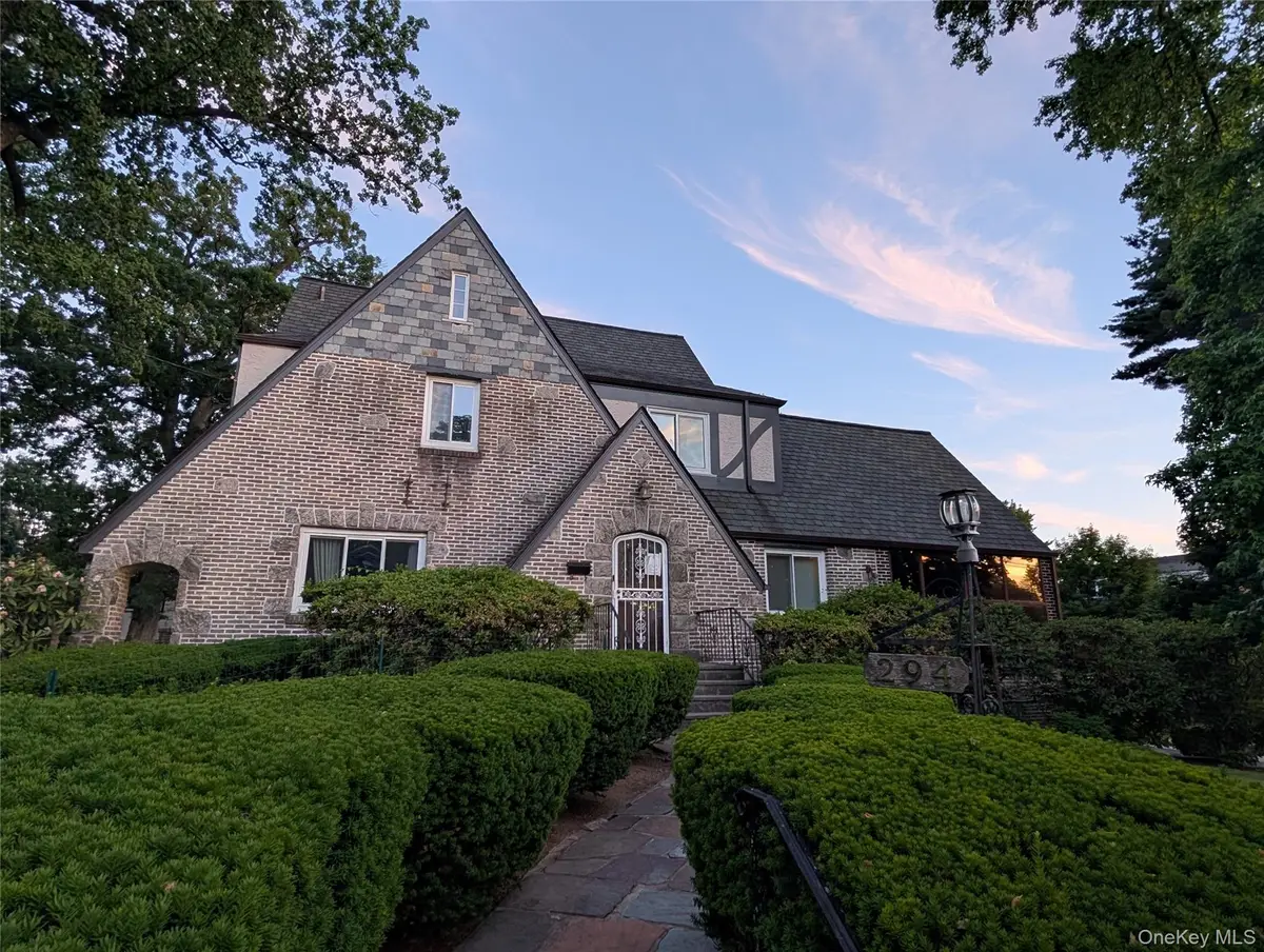 294 Lincoln Avenue, New Rochelle, NY 10801 - #1