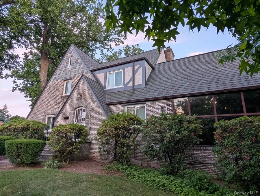 294 Lincoln Avenue, New Rochelle, NY 10801 - #2