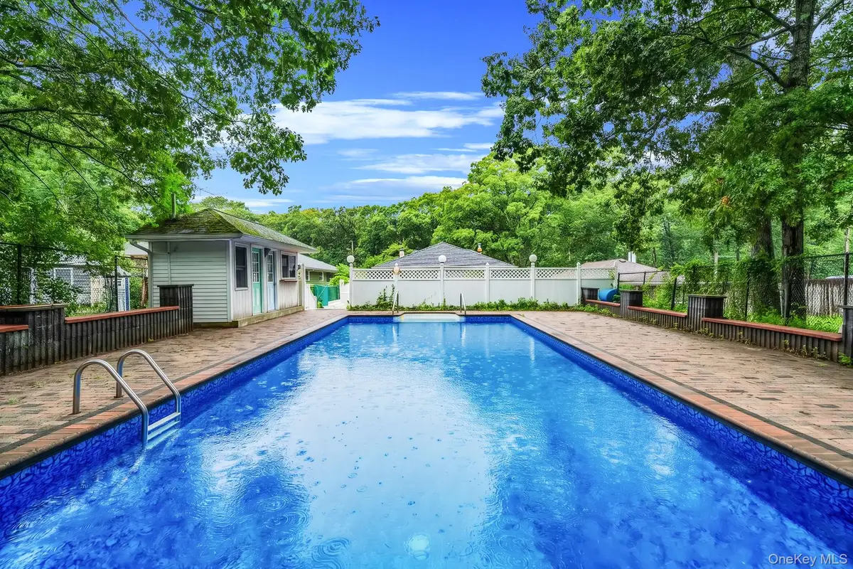 138 River Road, Shirley, NY 11967 - #1